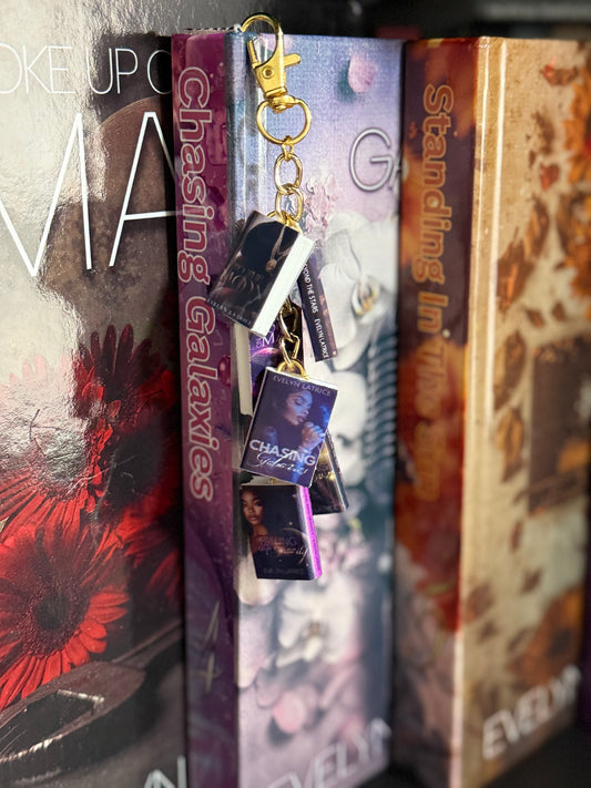 8th Wonder Mini Book Charm Cluster Keychain